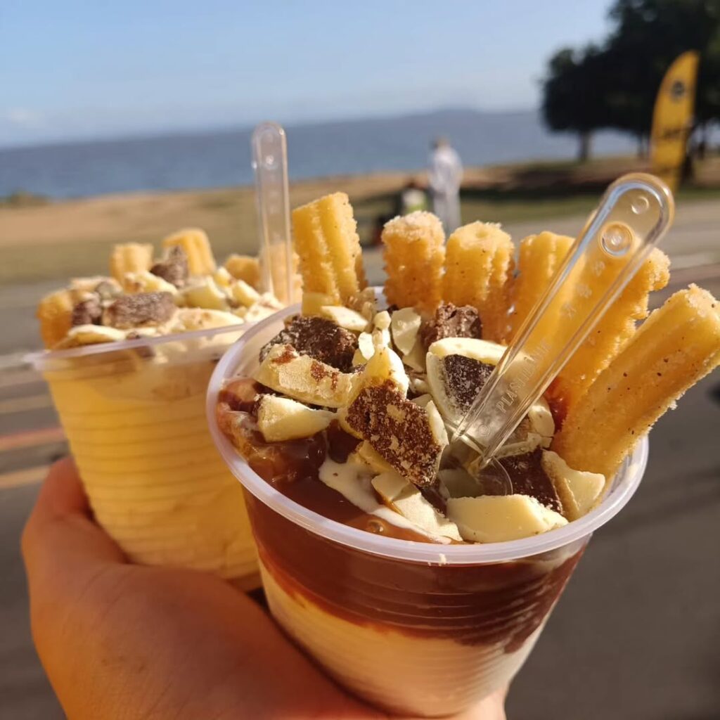 E-assim-que-se-comeca-um-dia-maravilhoso.-ArtesanaleChurrosGourmet-ChurrosComSorveteipanemapoa.jpg